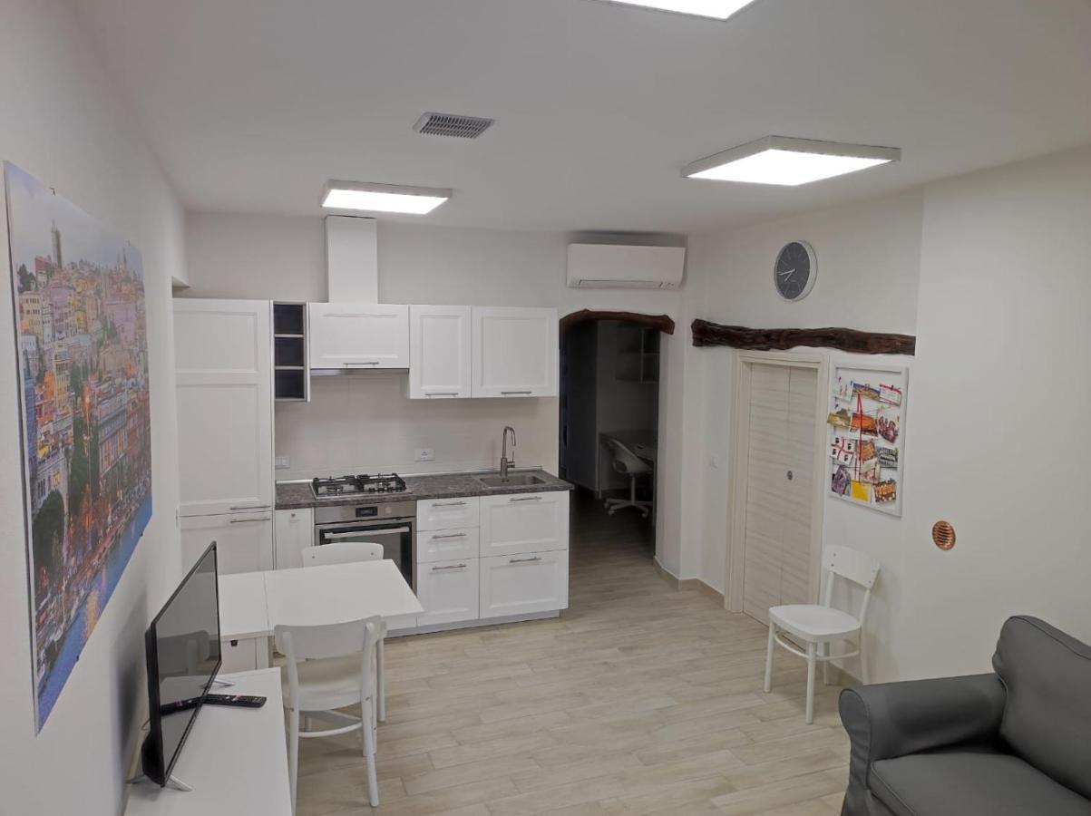 Apartments Villas Кальярі Екстер'єр фото