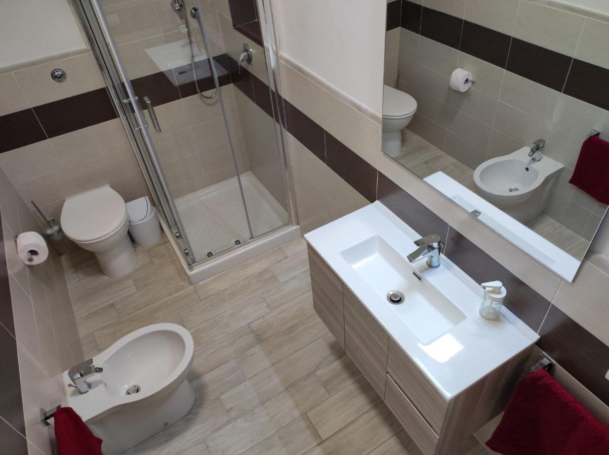 Apartments Villas Кальярі Екстер'єр фото